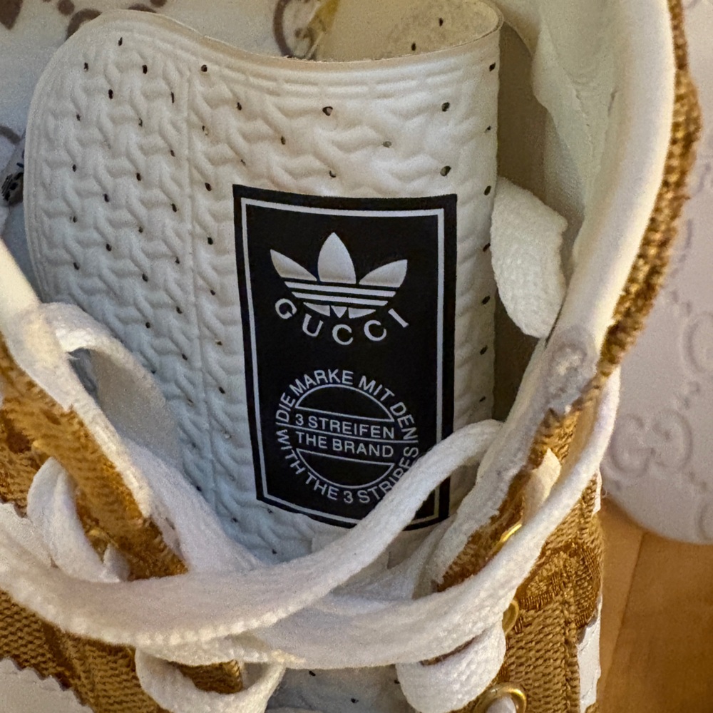 Gucci Adidas Gazelle Monogrammed Sneakers - Picture 8 of 13